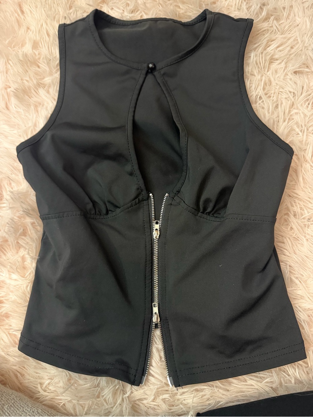 π structured black top - Picture 4 of 4